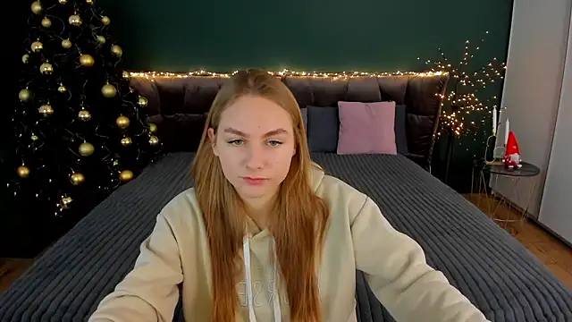 MilaAddams online show from 23, 12, 2025