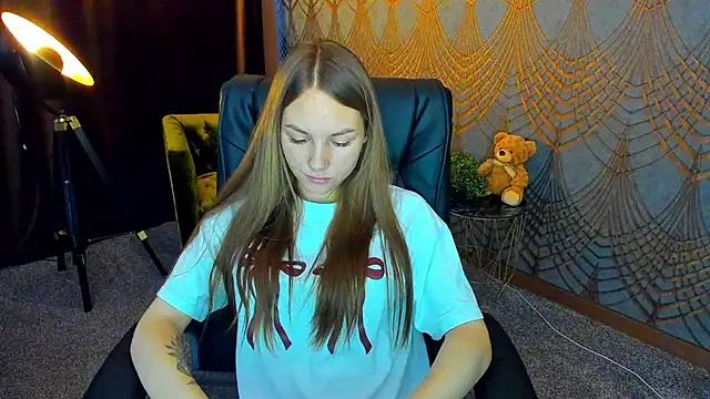 Snapshot of MilaAddams chatting on 23, 6, 2026 MilaAddams online show from 23, 6, 2026