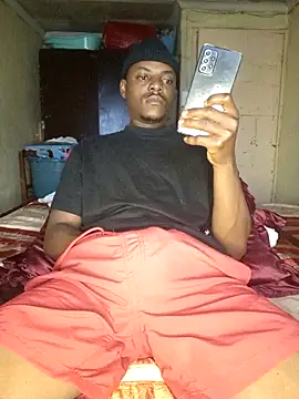 Snapshot of Hluga_25 chatting on 4, 12, 2025 Hluga 25 online show from 4, 12, 2025