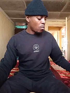 Snapshot of Hluga_25 chatting on 5, 2, 2026 Hluga 25 online show from 5, 2, 2026