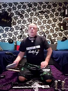 Snapshot of Sklave-Sille chatting on 11, 9, 2025 Sklave-Sille online show from 11, 9, 2025