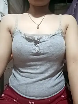 Snapshot of LucyyLy chatting on 1, 4, 2026 LucyyLy online show from 1, 4, 2026