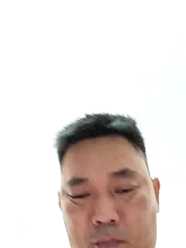 NguyenTrungHieu81 online show from 17, 5, 2026