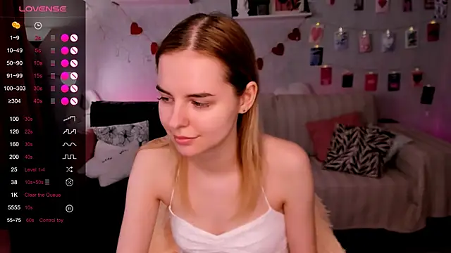 LillianShine online show from 29, 5, 2026