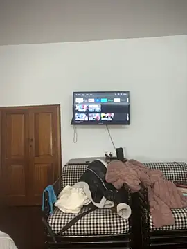 Snapshot of houseforsex chatting on 17, 11, 2025 houseforsex online show from 17, 11, 2025