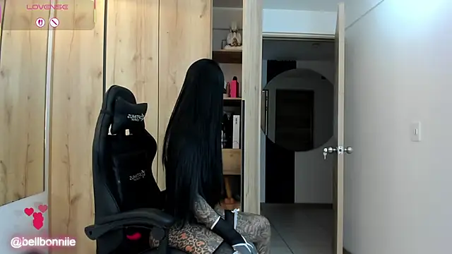 belllbonniie online show from 8, 10, 2025