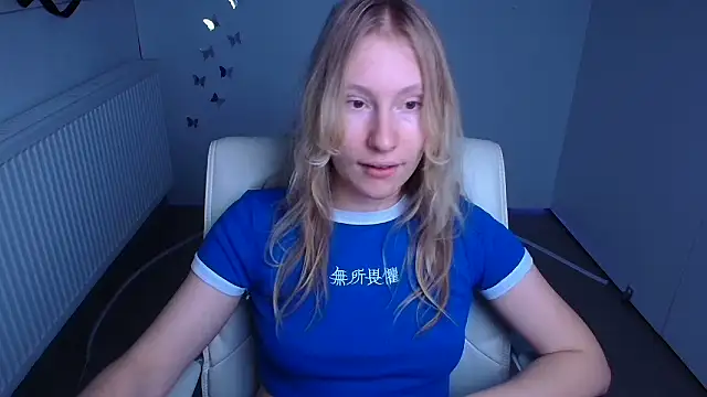Snapshot of Elizabeth_Kissa chatting on 27, 9, 2025 Elizabeth Kissa online show from 27, 9, 2025