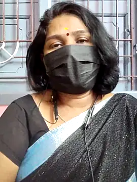 Snapshot of Tamil_Azhaghi25 chatting on 22, 6, 2026 Tamil Azhaghi25 online show from 22, 6, 2026