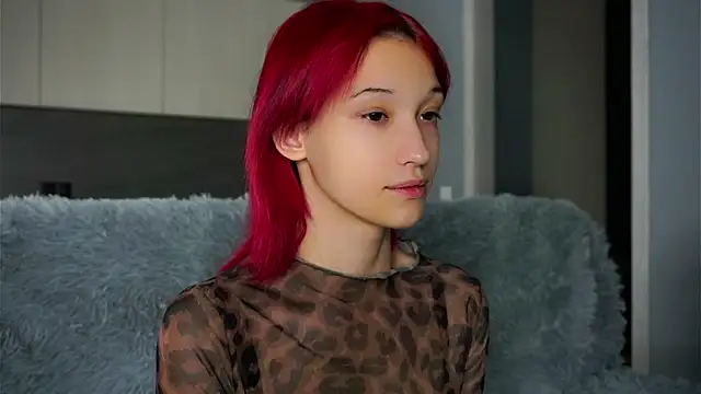 Snapshot of Likalense chatting on 30, 9, 2025 Likalense online show from 30, 9, 2025