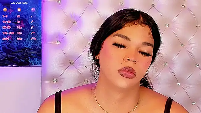 Snapshot of Valeria_Swett_ chatting on 17, 5, 2026 Valeria Swett online show from 17, 5, 2026