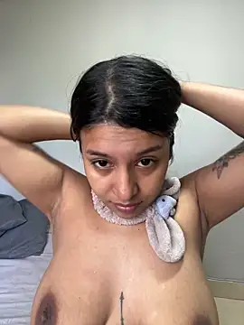  Chloe Smith online show from 17, 12, 2025