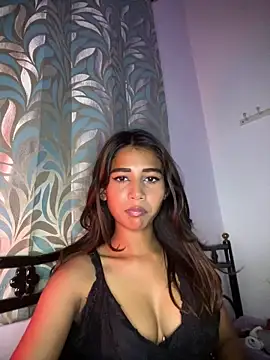 STRIP GLOW online show from 18, 3, 2026