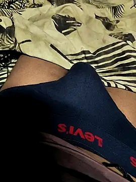 Snapshot of abhi_singh78 chatting on 13, 9, 2025 abhi singh78 online show from 13, 9, 2025