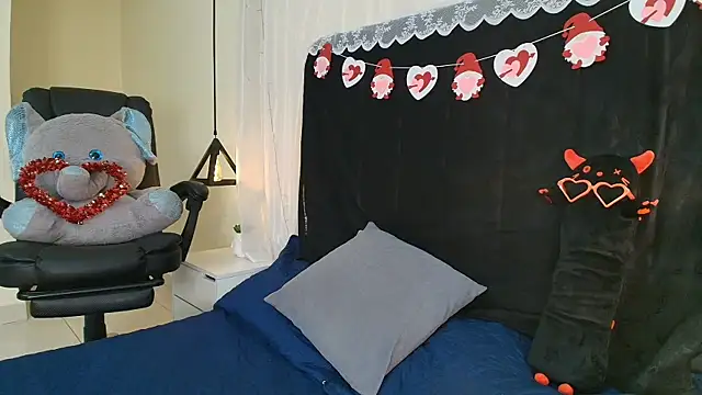 Snapshot of IvyBelle_ chatting on 14, 2, 2026 IvyBelle online show from 14, 2, 2026