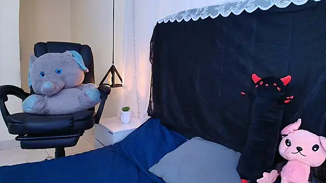 Snapshot of IvyBelle_ chatting on 24, 2, 2026 IvyBelle online show from 24, 2, 2026