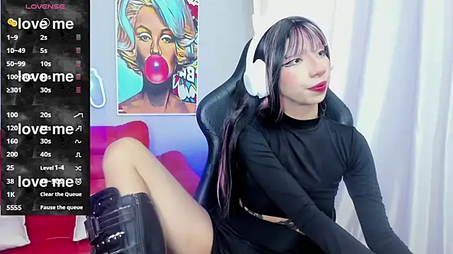 Snapshot of hisui_castles chatting on 24, 10, 2025 hisui castles online show from 24, 10, 2025