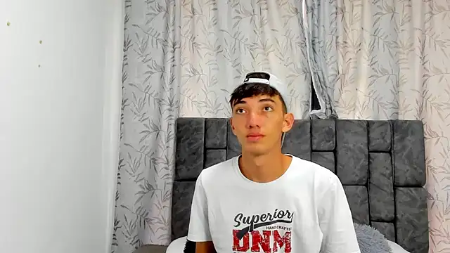 Maikol Ortiz online show from 21, 12, 2025