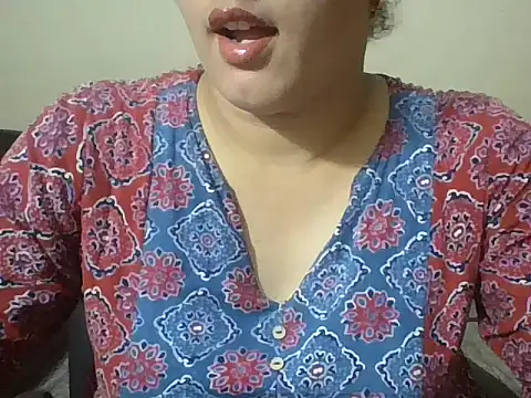 Snapshot of rekha_09 chatting on 14, 9, 2025 rekha 09 online show from 14, 9, 2025