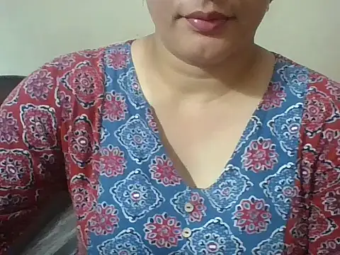 Snapshot of rekha_09 chatting on 15, 9, 2025 rekha 09 online show from 15, 9, 2025