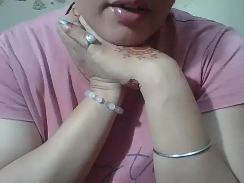 Snapshot of rekha_09 chatting on 5, 10, 2025 rekha 09 online show from 5, 10, 2025