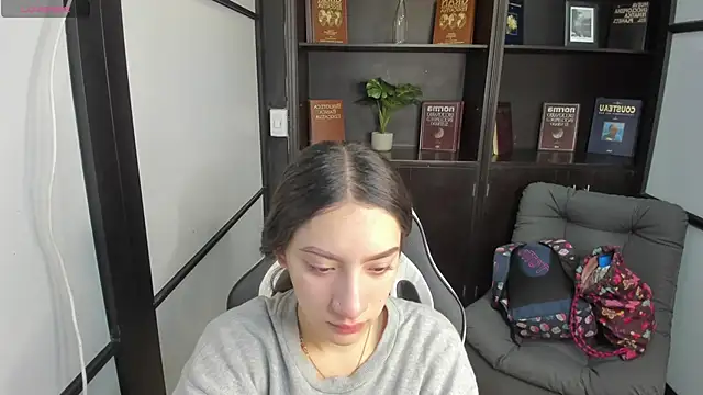 Snapshot of AlliceCopper chatting on 21, 10, 2025 AlliceCopper online show from 21, 10, 2025