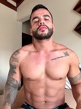 Snapshot of Bruno_De_Lucaa_ chatting on 10, 9, 2025 Bruno De Lucaa online show from 10, 9, 2025