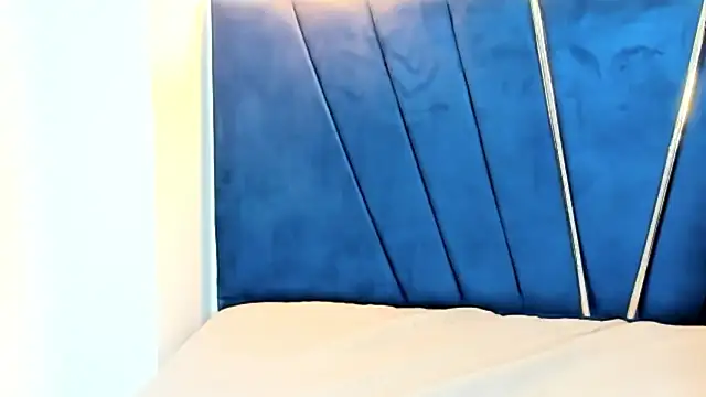 zeusapollofuck online show from 18, 9, 2025