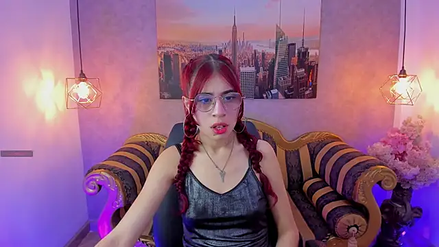 Snapshot of Gaby_louse chatting on 19, 9, 2025 Gaby louse online show from 19, 9, 2025