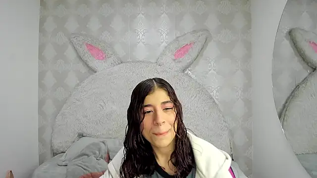 Gaby louse online show from 23, 3, 2026