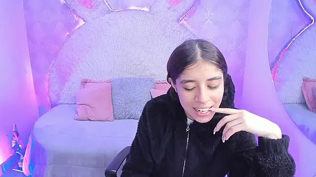 Gaby louse online show from 13, 4, 2026