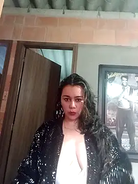 Snapshot of sexy-latina1 chatting on 23, 9, 2025 sexy-latina1 online show from 23, 9, 2025