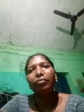 Snapshot of Jivika_Jaiswal chatting on 6, 10, 2025 Jivika Jaiswal online show from 6, 10, 2025