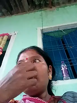 Snapshot of Jivika_Jaiswal chatting on 27, 10, 2025 Jivika Jaiswal online show from 27, 10, 2025