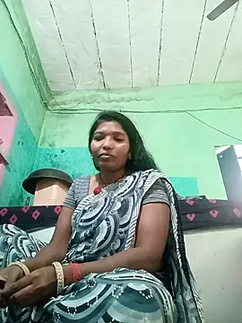 Snapshot of Jivika_Jaiswal chatting on 5, 11, 2025 Jivika Jaiswal online show from 5, 11, 2025