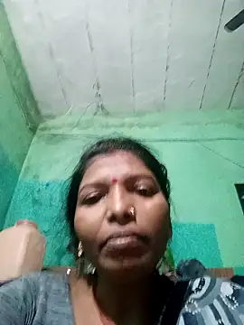 Snapshot of Jivika_Jaiswal chatting on 6, 11, 2025 Jivika Jaiswal online show from 6, 11, 2025