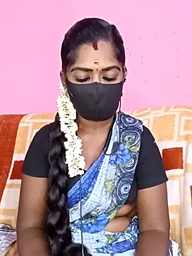 Snapshot of tamilammukuttyy chatting on 18, 11, 2025 tamilammukuttyy online show from 18, 11, 2025