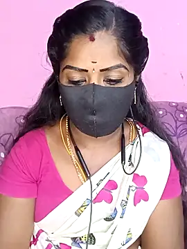 Snapshot of tamilammukuttyy chatting on 15, 5, 2026 tamilammukuttyy online show from 15, 5, 2026