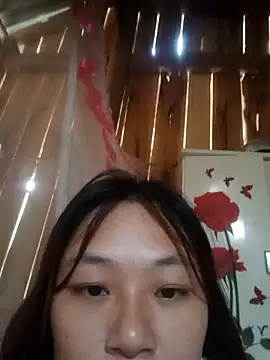 mai-xinh online show from 19, 9, 2025