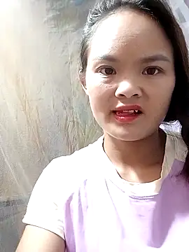 xinhxinhcute online show from 8, 10, 2025