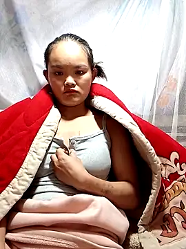 xinhxinhcute online show from 16, 10, 2025