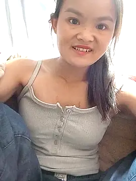 xinhxinhcute online show from 17, 10, 2025