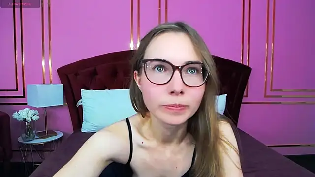 JessieJuss online show from 6, 11, 2025