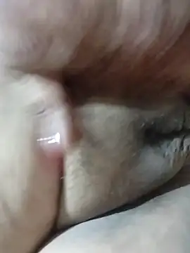 Snapshot of desi_boudi87 chatting on 2, 10, 2025 desi boudi87 online show from 2, 10, 2025