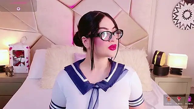 Snapshot of Catalina-Malave chatting on 16, 6, 2026 Catalina-Malave online show from 16, 6, 2026