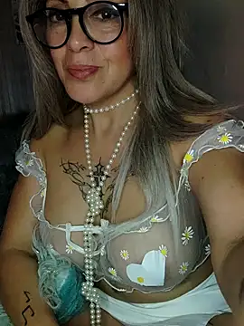 Gatithaaa online show from 2, 10, 2025