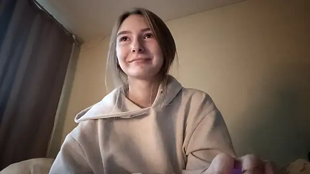 Nymera flare online show from 1, 12, 2025