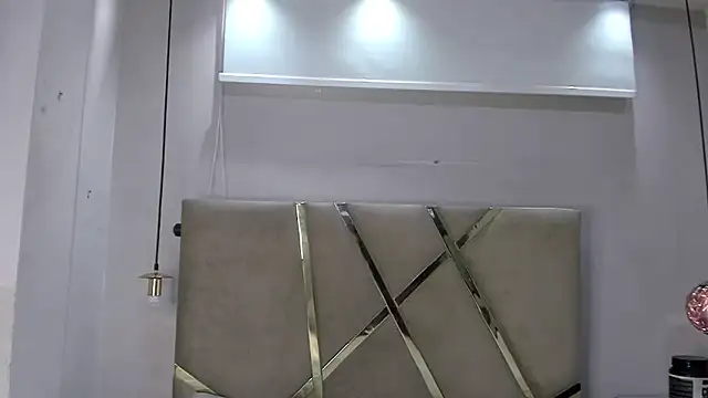 Snapshot of HunterHeat_ chatting on 31, 10, 2025 HunterHeat online show from 31, 10, 2025