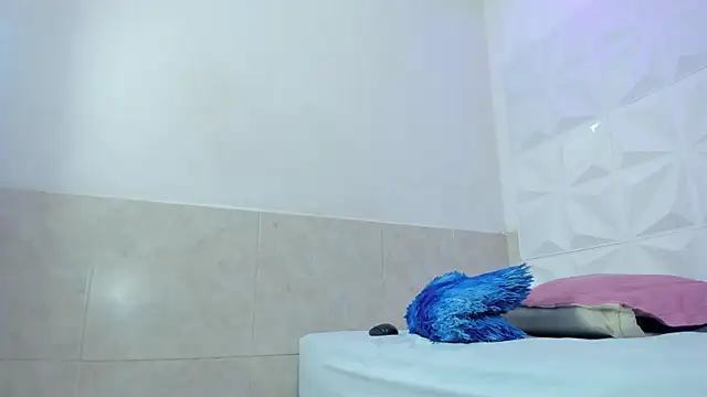 Snapshot of Aisha_farah chatting on 13, 9, 2025 Aisha farah online show from 13, 9, 2025