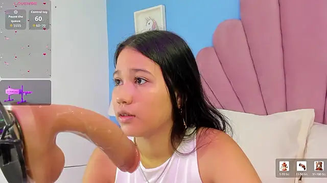 emma clarke  online show from 16, 1, 2026