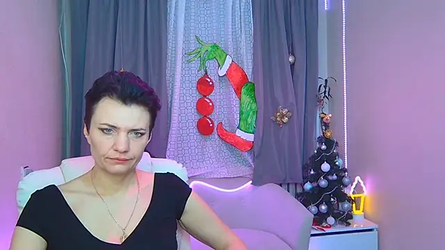 AvaSaturnian online show from 11, 1, 2026